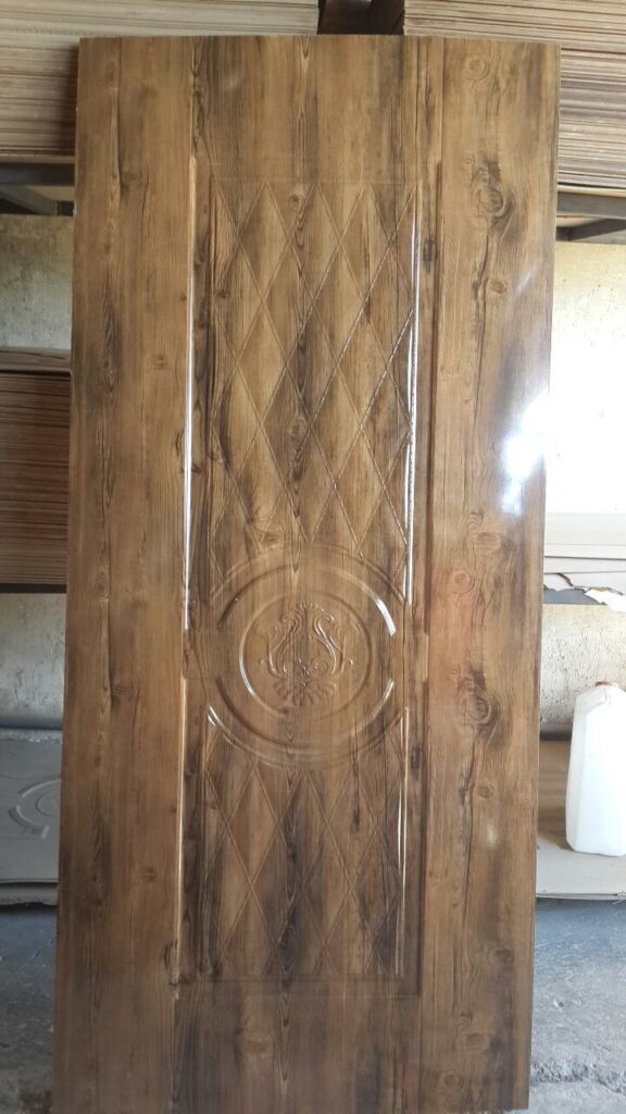 درب اتاقی ملامینه پرستیژ آنتیک طلایی